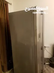  4 LG Fridge ثلاجة ال جي