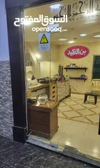  1 محل للبيع بخلو في شارع المدينة المنورة بجانب بلبن في أفضل المواقع التجارية للبيع بسعر مغري جدا