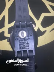  3 ساعه سواتش لون ذهبي مميز