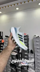  3 Ultraboost Light 23