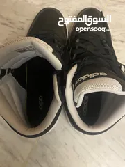  5 Adidas Hoops Mid بحالة الجديد بوت اديداس هووبس