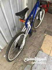  4 دراجة هوائية جبلية جينيسيس مقاس 26 للبيع  ًًًًًً.