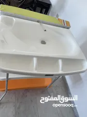  2 ستاند حمام مع فرشة غيار للأطفال