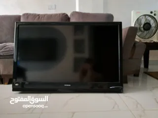  1 شاشه بانوراما (panorama ) بحاله جيده جداً