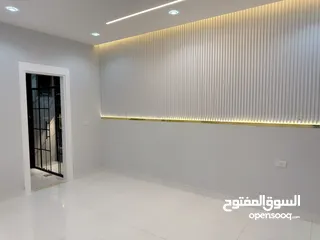  10 شقه مميزه مساحه 150 طابق ثاني فني