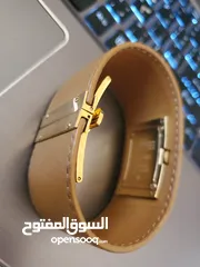  3 ساعة غوتشي7800L النسائية المصنوعة من الفولاذ المقاوم للصدأ والمطلية بالذهبGucci Gold Plated Stainle