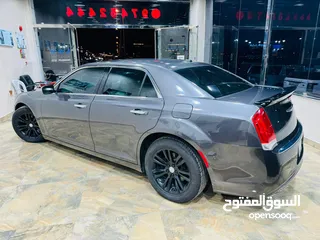  3 كرايزلر C300 موديل  2015