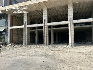  2 محلات للايجار يصلح معارض مفروشات على شارع بيت ايبا الرئيسي