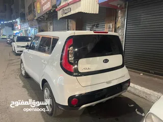  11 كيا سول 2018 بنزين السيارة متور وقير جيد جدان متور 1600 بدون تيربو والسيارة بحالة الشركة