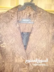  15 فستان اسود واحمر طويل مع جاكيت قصير احمر بأكمام طويلة جديد غير مستعمل ماركة H&M مقاس L بلبس 40 و42