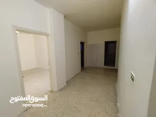  4 شقة سكنية للأيجار