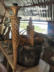  2 حوضين سمك مع قواعدهم