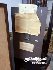  5 أمريكية **سمعات Advent  أمريكية 10انش او اكثر  وزن السمعات 38كيلو