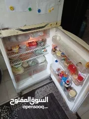  1 goldstar fridge in good condition