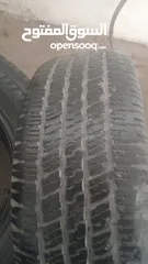  2 كوشوك 275\60 R20 مستعمل نظيف للبيع
