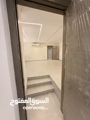  14 شقة ارضي فاخرة 250م مجددة بالكامل للبيع بالشميساني