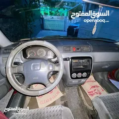  6 سيارة هوندا CR-V 2001