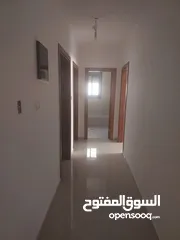  3 شقه مدخل خاض خلف مستشفى رام الله