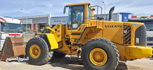  9 جرافات عدد 2  Volvo F180 +Volvo E180