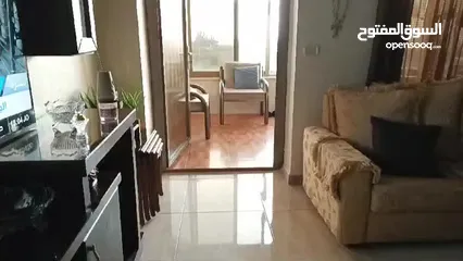  20 شقه طابقيه طابق اول 230م اليادودة