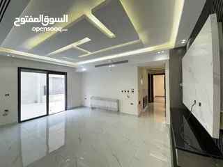  18 شقة شبه ارضي مساحة 200م وحديقة 250م مميزة للبيع بخلدا بسعر مميز تشطيبات مميزة (مشروع 111)