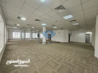  3 #REF1113    410sqm Office space available for rent in Ruwi near central bank