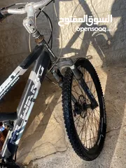  3 دراجه هوائية (بسكلبت) للبيع