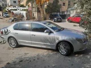  1 سكودا سوبيرب فل الفل كاش او شيكات