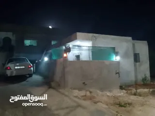  3 " إعلان مميز !! سعر حصري من المالك مباشرة  !! للبيع - دونم أرض مفروز ومستقل، علي
