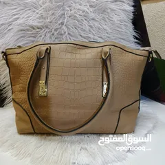  3 حقائب نسائيه جلد نوعيه تقيله وممتازه