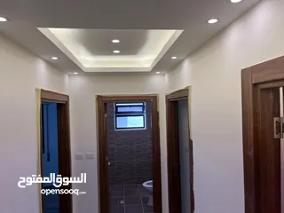  9 شقة جديدة ارضية شبة فيلا للبيع