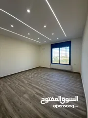  17 شقة سوبر ديلوكس طابق اول بأجمل مناطق البنيات