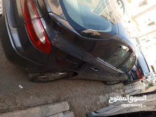  4 رينو لاغونا 2004 للبيع