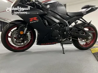  3 Suzuki GSXR600 2017 Low mileage perfect condition