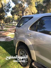  7 تويوتا فورتشنر 2006