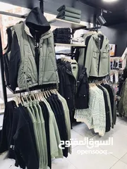  14 دا الشغل بتاعي وهخليك تشوف دا بنفسك وتقولي اي رايك ( تنسيق الوان ، عرض موديلات ، VM ، SALES )