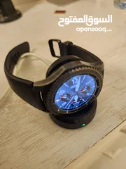  4 Samsung Gear S3 frontier