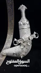  8 للبيع خنجر عماني
