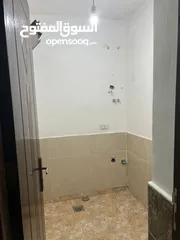  12 شقة مميزة جدا للبيع بالقرب من مستشفى الأمير حمزة (بسعر مغري)