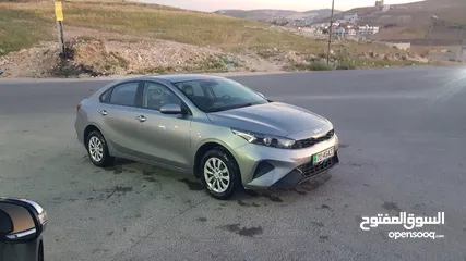  5 تأجير سيارات و جيبات 7 مقاعد سياحية لباب بيتك من
