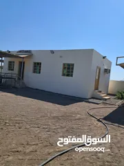  9 بيت للإيجار