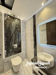  11 شقة طابق ارضي للبيع مساحة 240م باجمل مناطق خلدا (مشروع 113)