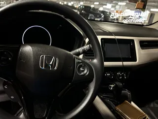  8 Honda HRV 2020