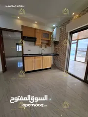  17 شقة دوبلكس فاخرة أرقى واجمل مناطق عبدون مع ترسات بإطلالــــه بانوراما