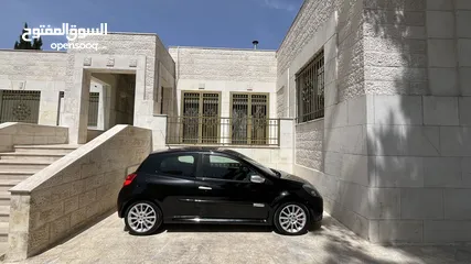  16 Renault Clio RS197 2008  للبيع