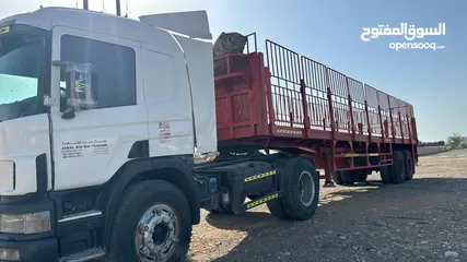  2 40 feet flatbed heavy duty truck for rent