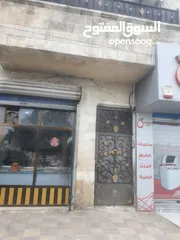  2 عمارة تجاريه مكونه من 4 مخازن تجاريه موجرة كاملا وشقتين موجرة  المخازن موجرة مختبرات طيبه وخبز