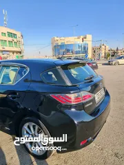  5 LEXUS-CT200 بحالة الوكالة فل عدا فتحه فحص كامل