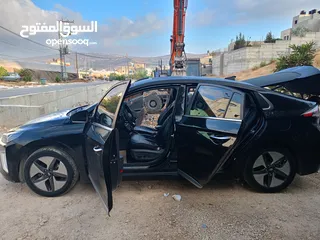  11 هونداي ايونك مميز