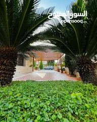  5 شقة أرضية للبيع في دير غبار ref : 14240